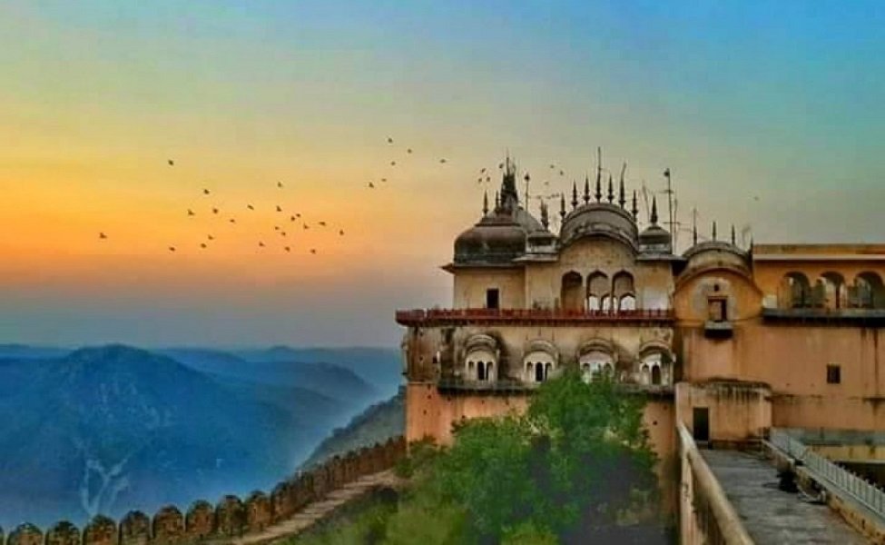 Taj Mahal Tourism