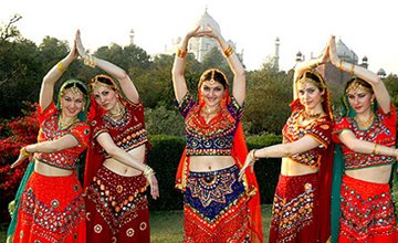 Taj Mahal Tourism